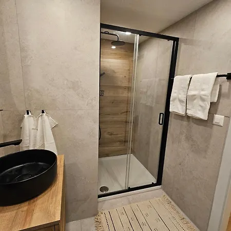 Magnifique Rénové à Apartamento Leukerbad